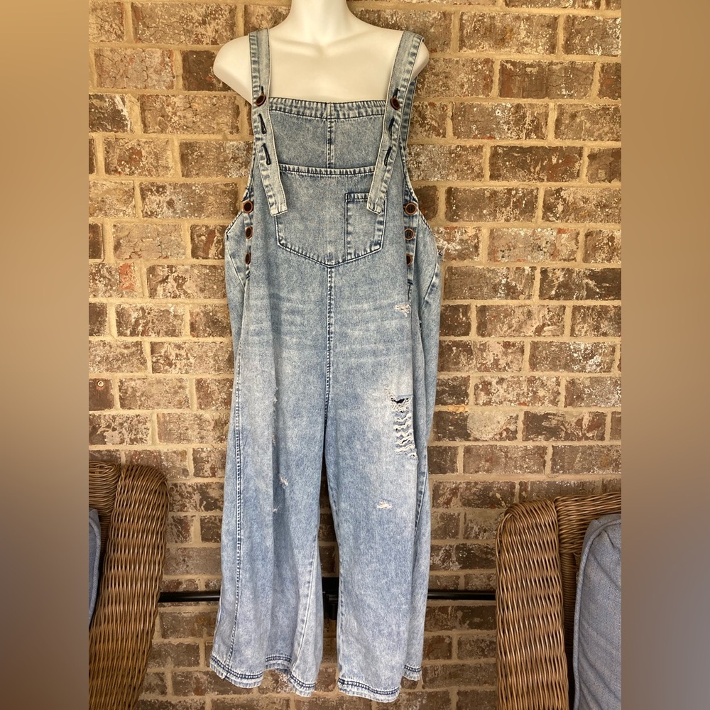 Easel Vintage Wash Denim Overalls
